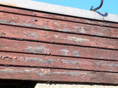 Old Cedar Cladding before replacement with Kedel's Recycled Plastic